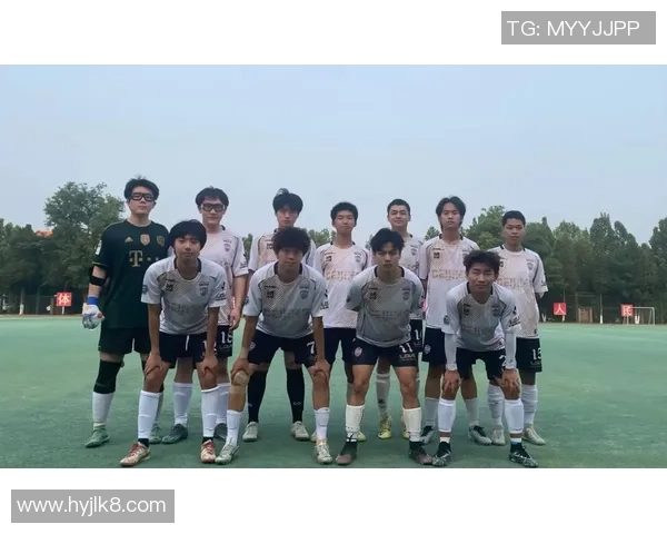 足球培训的成长之路与收获分享探索青少年足球发展的新机遇